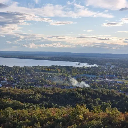 Balaton-parti Kertes Nyaralo 펜션