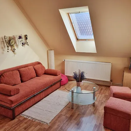 Сasa de vacaciones Balaton-parti Kertes