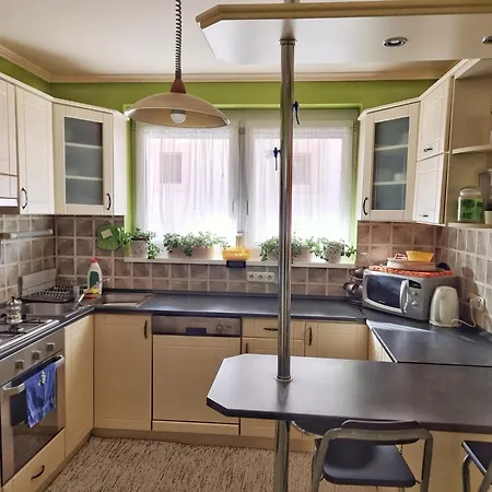 Balaton-parti Kertes