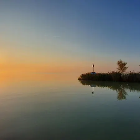 Дом отдыха Balaton-parti Kertes Nyaralo