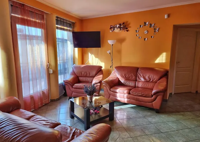 펜션 Balaton-parti Kertes Nyaralo *