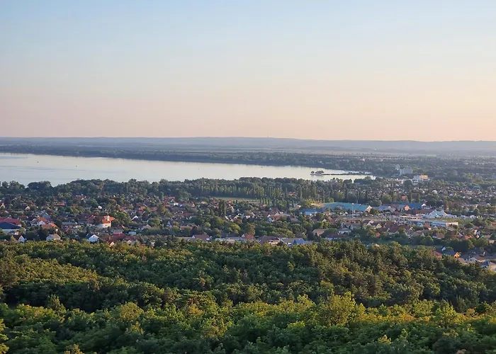 펜션 Balaton-parti Kertes Nyaralo 케츨리