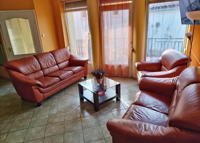 Balaton-parti Kertes Nyaralo 펜션